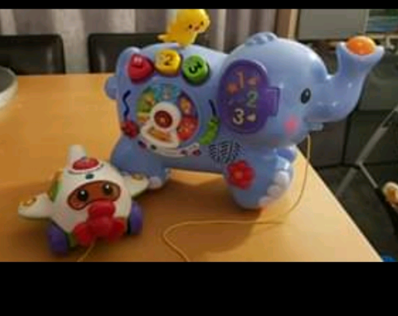vtech pull along elephant